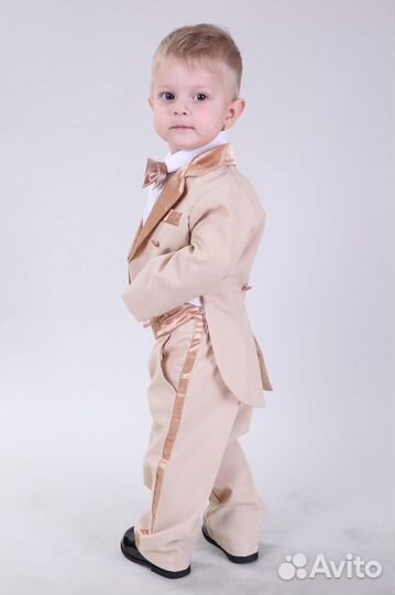 Фраки и смокинги для мальчиков и подростков Прокат