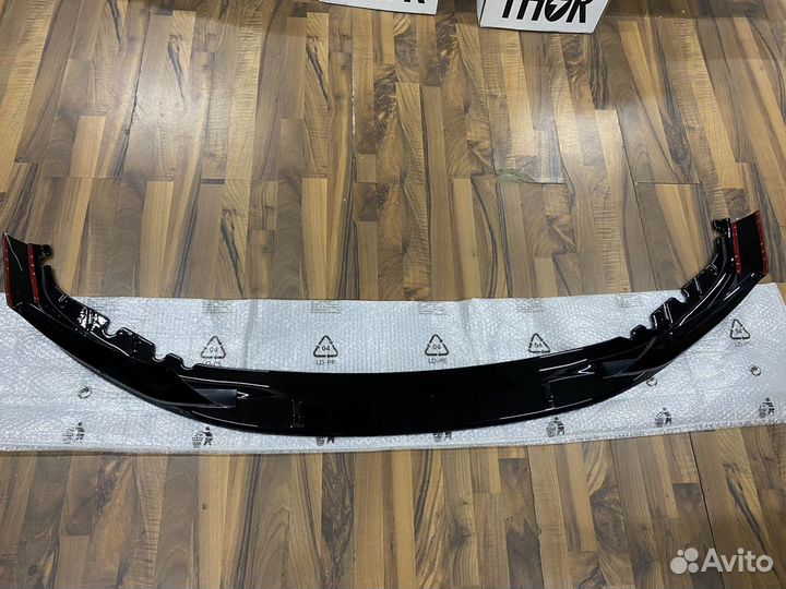 Сплитер переднего бампера BMW G30 performance