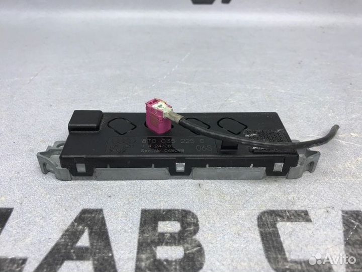 Усилитель антенны Audi A5 8T cabd 1.8 tfsi 2008