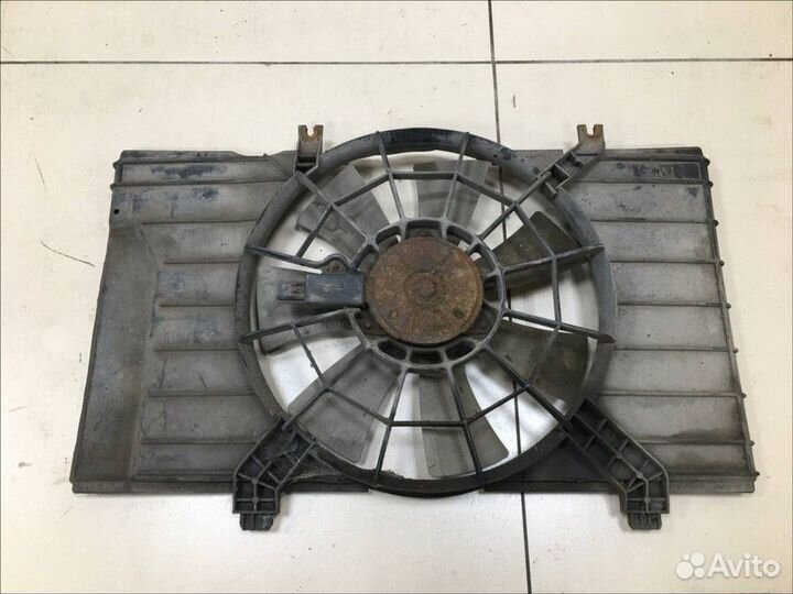 Вентилятор радиатора Dodge Neon