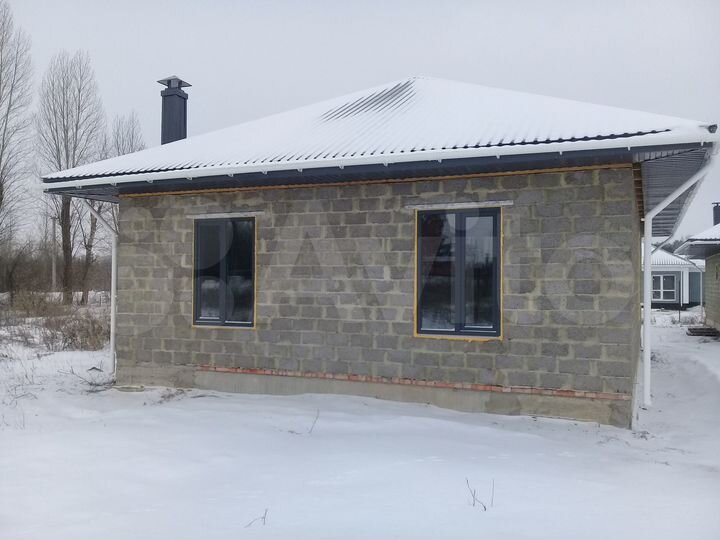 Дом 85 м² на участке 5 сот.