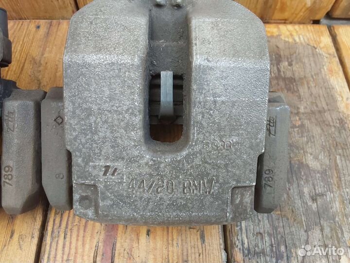 Суппорт задний bmw x5 под диск 320