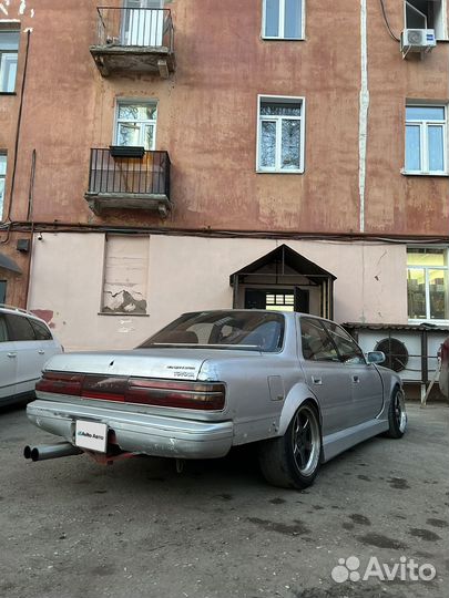 Toyota Cresta 2.0 AT, 1990, 100 000 км