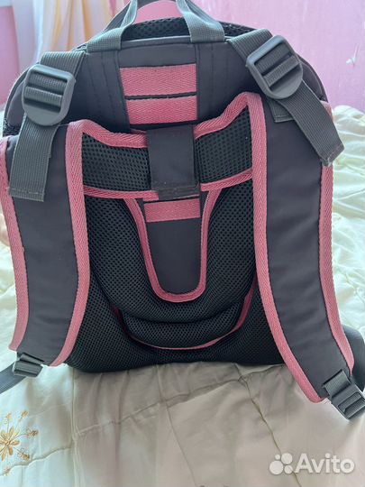 Продам рюкзак для девочки на школу