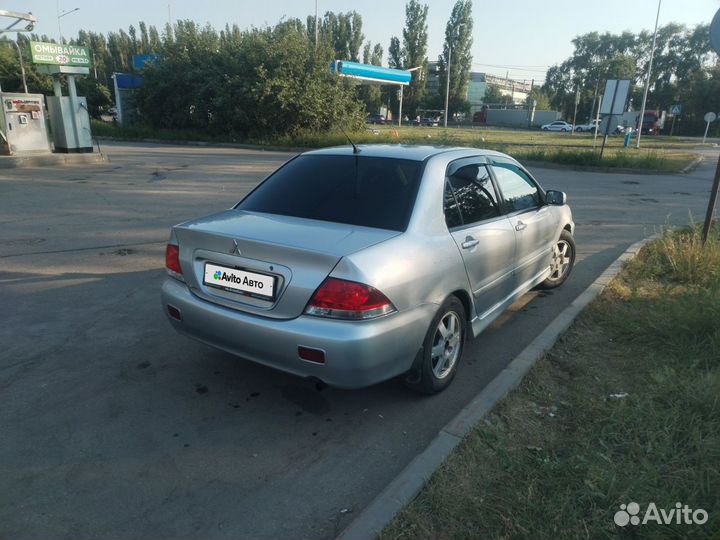 Mitsubishi Lancer 1.6 МТ, 2005, 235 000 км