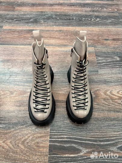 Ботинки женские