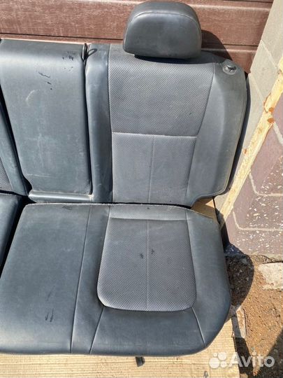 Сиденья комплект Nissan X-Trail T31 MR20 2008