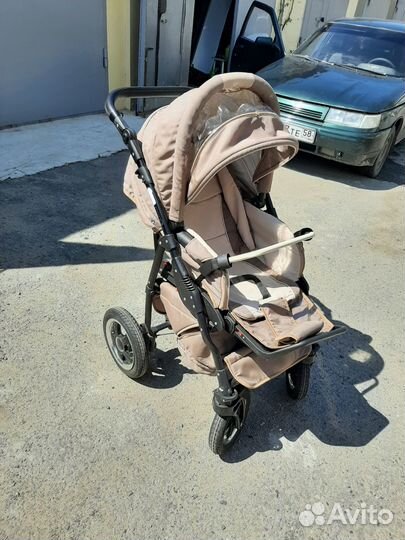 Продам детскую коляску 3 в 1 в отличном состоянии