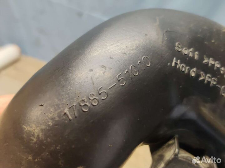 Патрубок турбины правый Toyota LC200 2016г