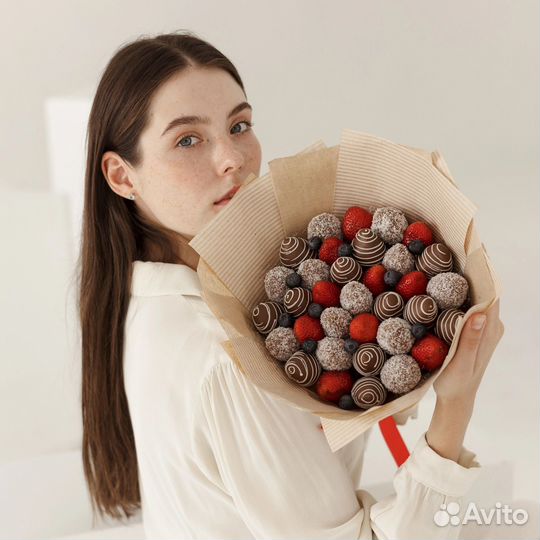 Клубника в шоколаде на заказ