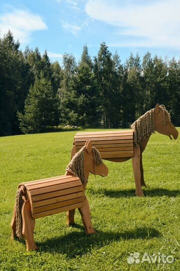 Деревянная лошадка