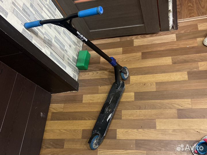 Трюковой самокат