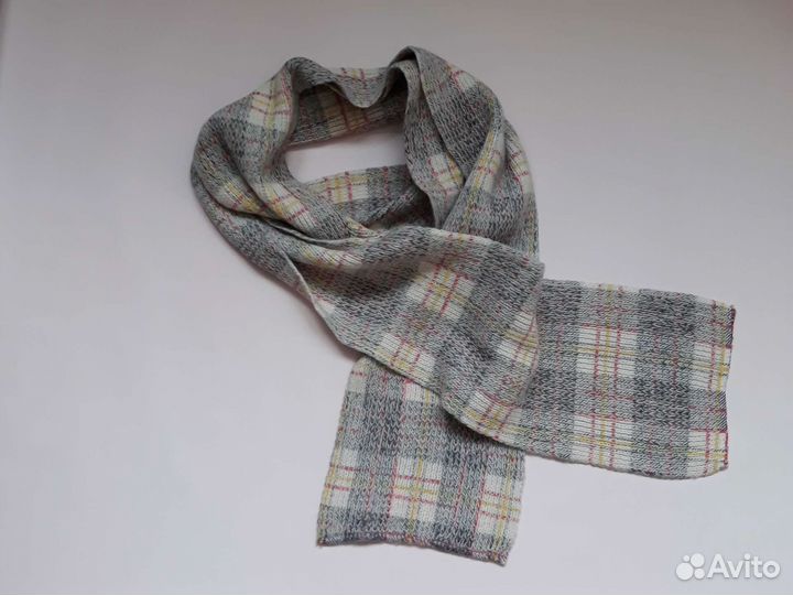 Вязанный шарф в клетку