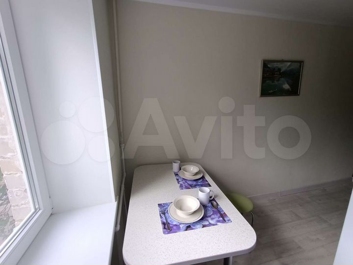 2-к. квартира, 60 м², 2/5 эт.