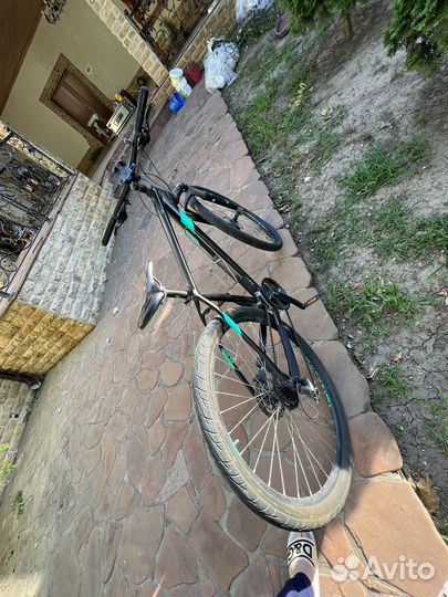 Велосипед cube