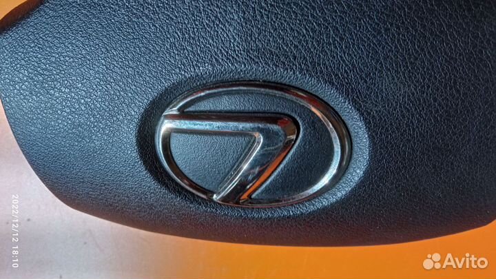 Подушка безопасности в руль для Lexus IS 250
