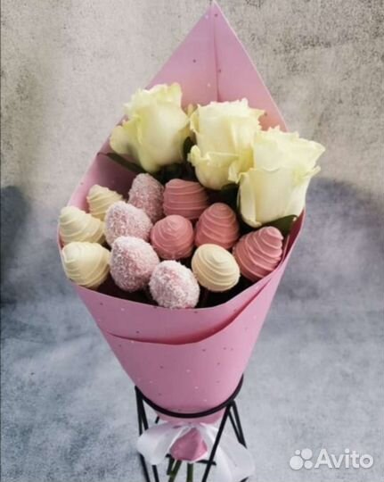 Букеты Ягодные, Клубничные. Цветы, Доставка