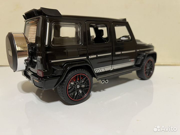 Mercedes G Brabus 800 1/24 Miniauto