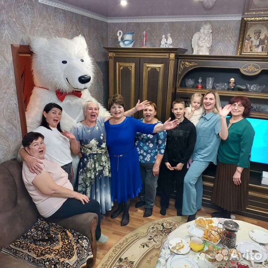 Мишка поздравление. Аниматор. Ростовые куклы