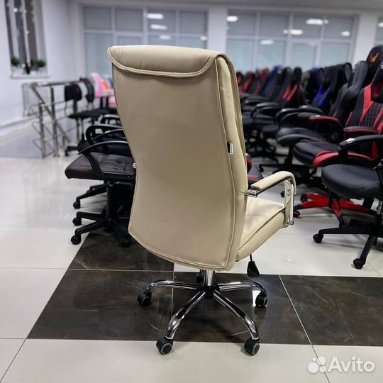 Офисное кресло Everprof Bond TM (цвета)