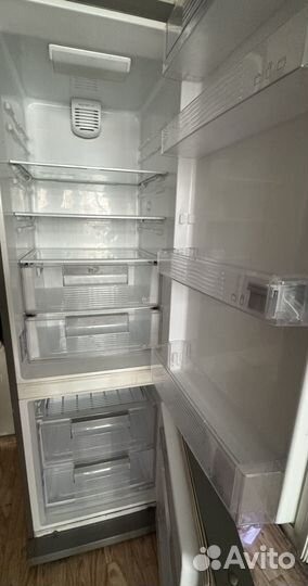 Холодильник на запчасти