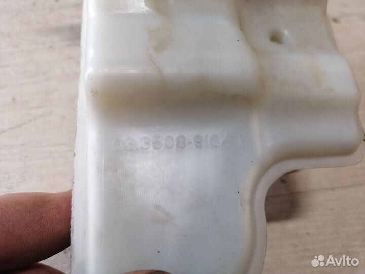 Бачок тормозной жидкости цилиндра Ford Focus 2