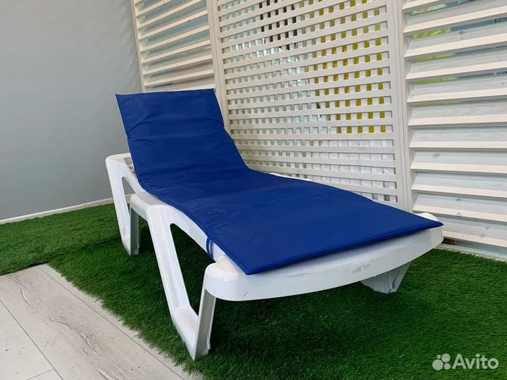 Матрас на шезлонг разные цвета
