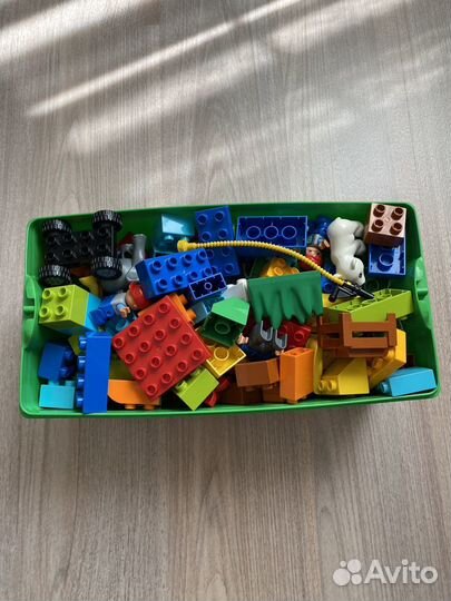 Lego duplo в коробке