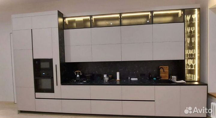 Кухонный гарнитур угловой