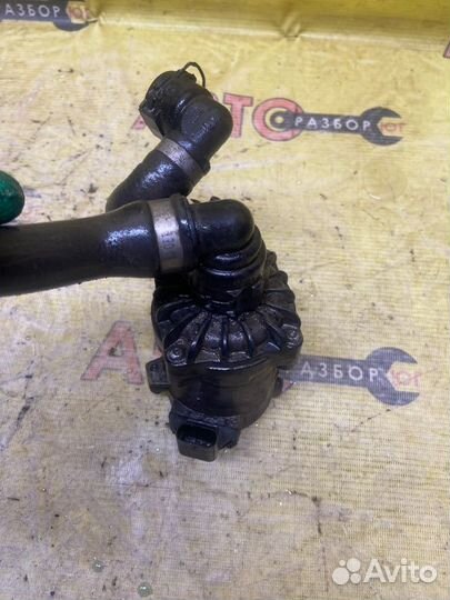 Помпа Bmw 7-Series F01 N63B44 2008