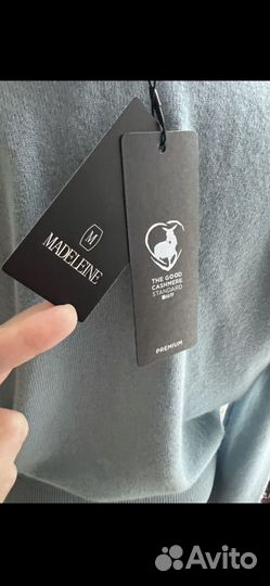 Джемпер новый на запАх кашемир