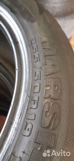 Kumho Ecsta HS81 255/50 R19