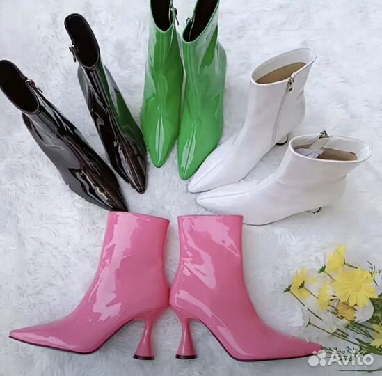 Ботильоны лаковые на каблуке