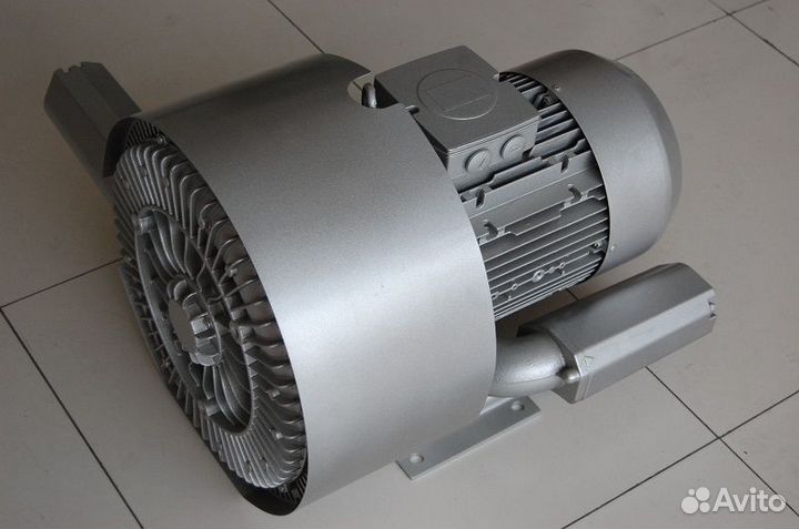 Вихревая воздуходувка