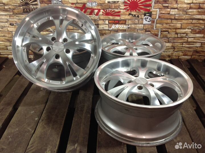 R 18 5*114.3 Литые диски из Японии