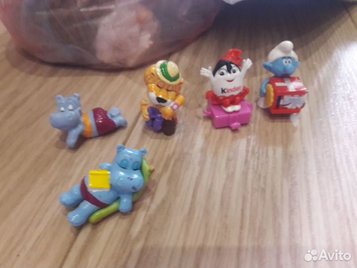 Киндеры серий 90х г. львы кроты ну погоди