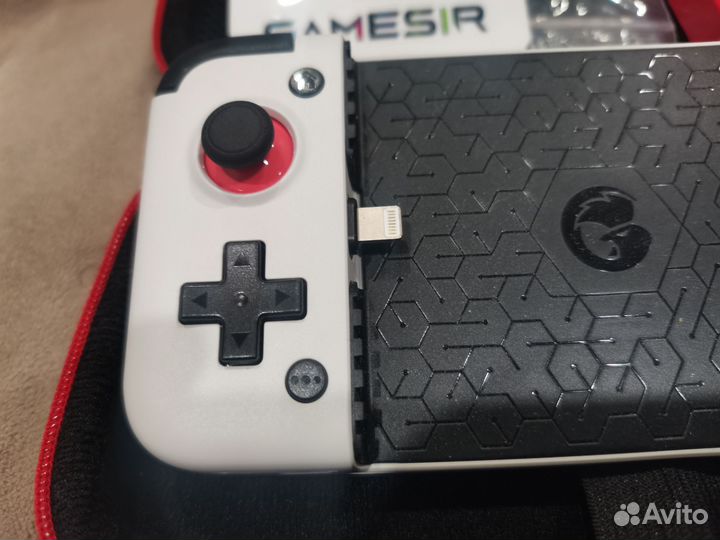 Геймпад GameSir X2 Lightning, белый