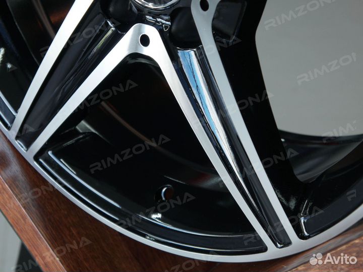 Литые диски AMG R19 на Mercedes. Арт2776