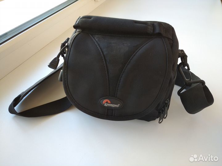 Сумка для фототехники Lowepro Rezo 110 AW