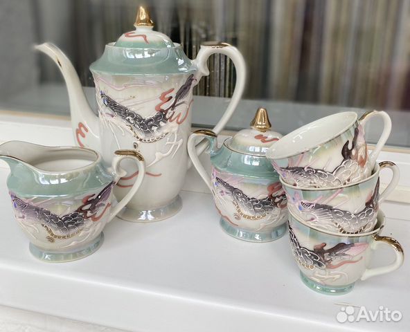 Японский антикварный кофейный сервиз с драконами