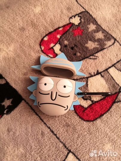 Чехол на airpods Рик и Морти