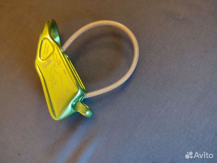 Petzle reverso спусковое устройство