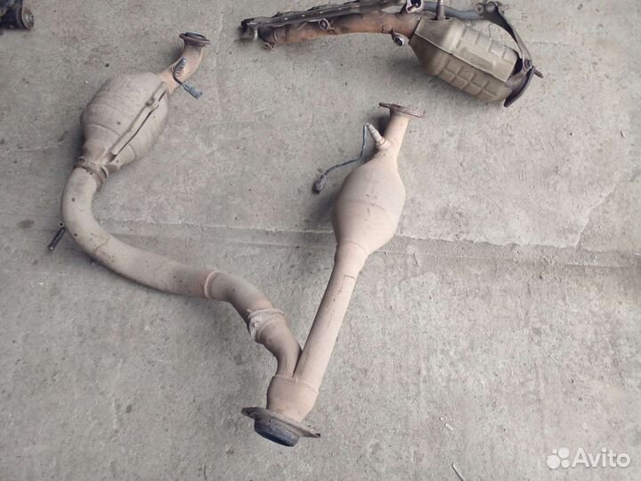 Катализатор Lexus GX460 2011 год