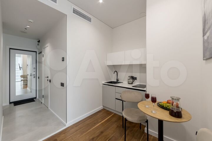 Квартира-студия, 16,8 м², 32/88 эт.