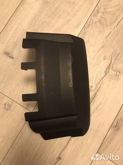 Кожух блока магнитных клапанов Ауди а6с7