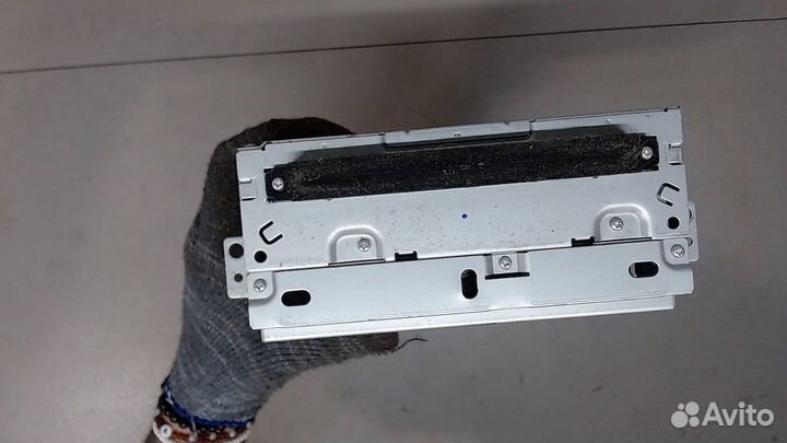 Магнитола Volvo XC70, 2008