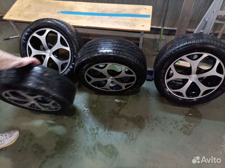Продаю колеса