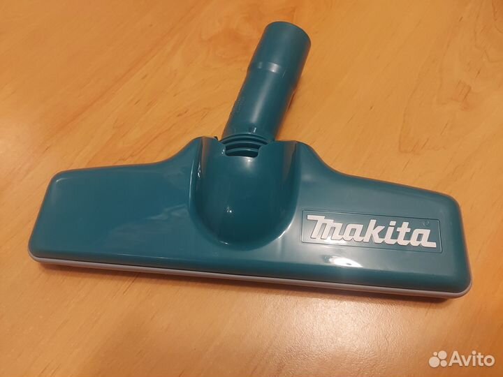 Аккумуляторный пылесос Makita CL106FDZ