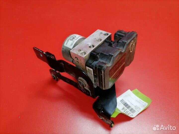 Блок abs Hyundai Solaris RB G4FA 2015