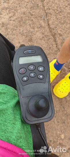 Инвалидная коляска с электроприводом